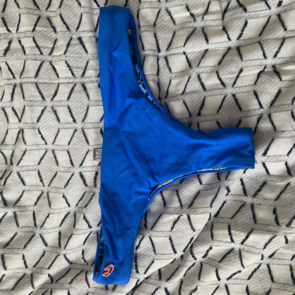 Maaji blue swim bottoms